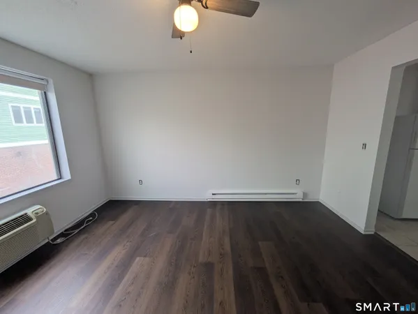 $1,750 | 289 Main Avenue, Norwalk, CT 06851