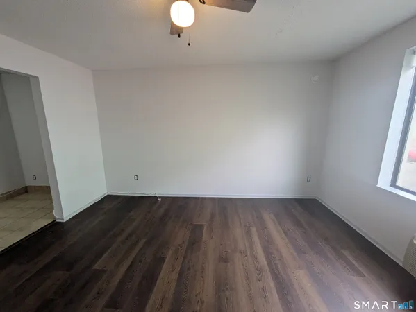 $1,750 | 289 Main Avenue, Norwalk, CT 06851