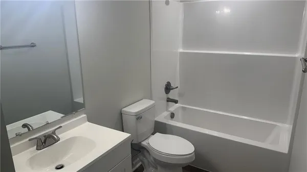 $3,250,000 | 1106 South Mitchell Street, Warrensburg, MO 64093