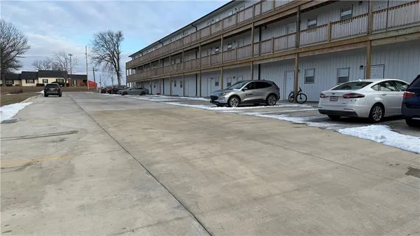 $3,250,000 | 1106 South Mitchell Street, Warrensburg, MO 64093