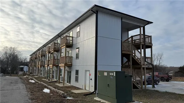 $3,250,000 | 1106 South Mitchell Street, Warrensburg, MO 64093