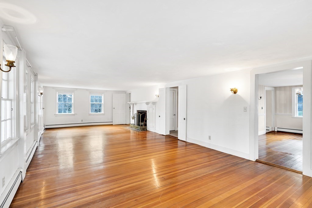 227 Main Street Medway, MA 02053 - Photo 20 of 40