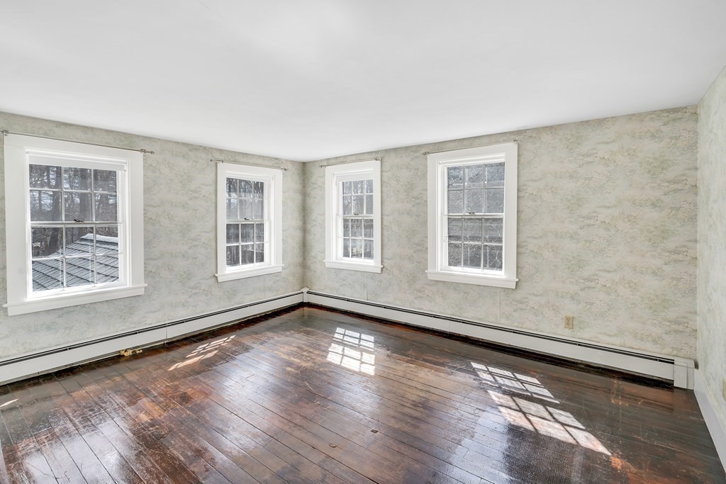 227 Main Street Medway, MA 02053 - Photo 24 of 40