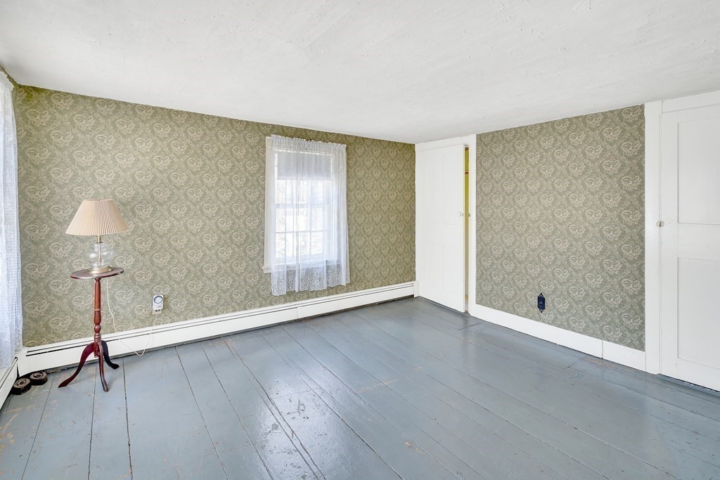 227 Main Street Medway, MA 02053 - Photo 33 of 40