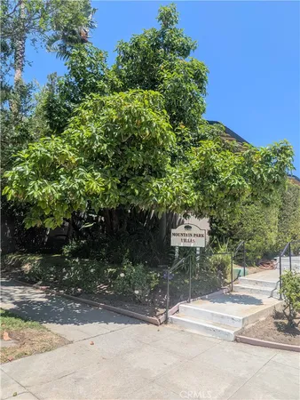 $879,999 | 2490 East Mountain Street, Pasadena, CA 91104