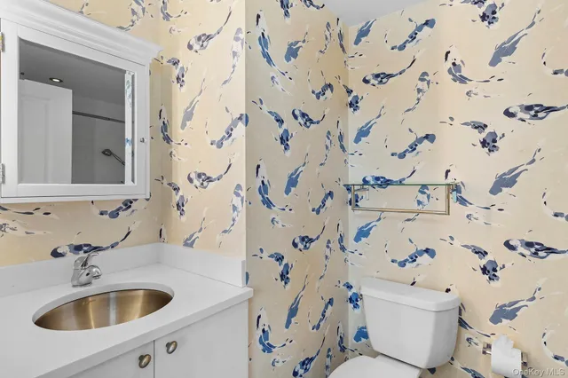 $5,695,000 | 160 Sound Drive, Greenport, NY 11944