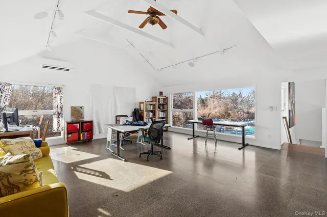 $5,695,000 | 160 Sound Drive, Greenport, NY 11944