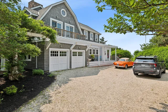 $5,695,000 | 160 Sound Drive, Greenport, NY 11944