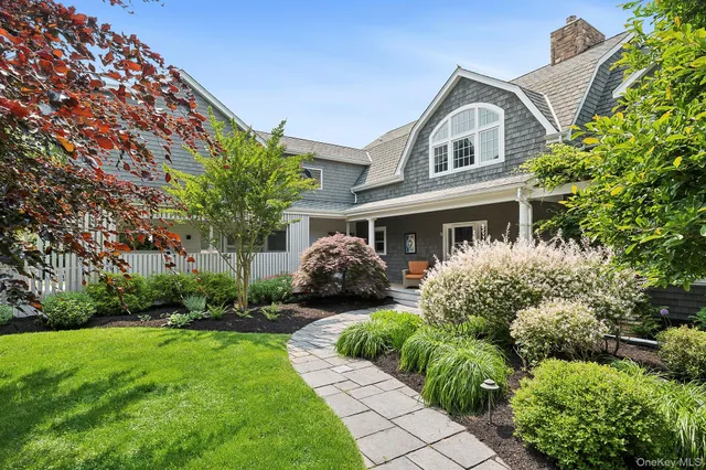 $5,695,000 | 160 Sound Drive, Greenport, NY 11944