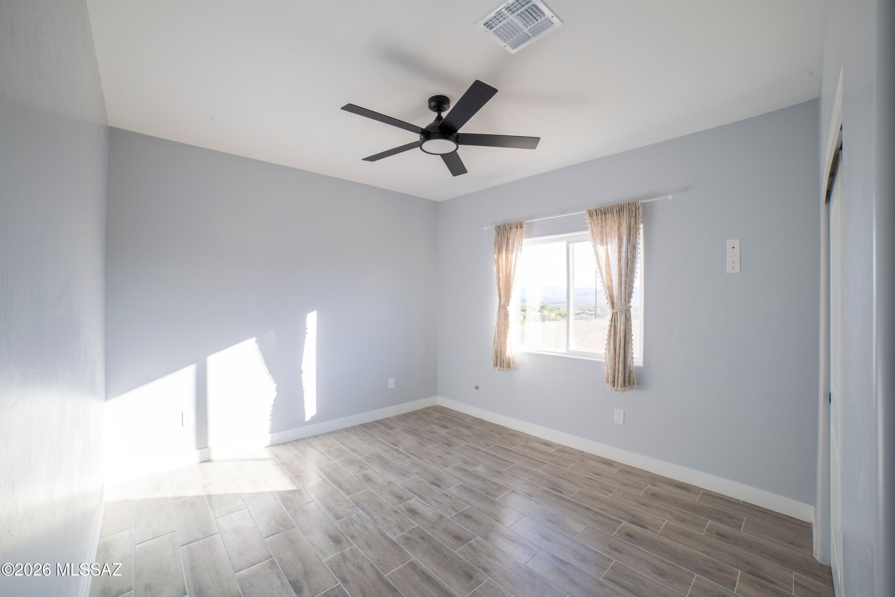 1893 Circulo Greco Rio Rico, AZ 85648 - Photo 14 of 37 1893CirculoGreco-6