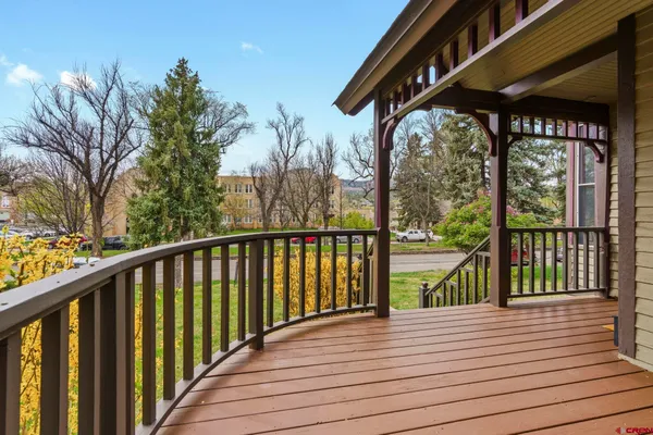 $1,100,000 | 1330 East 3rd Avenue, Durango, CO 81301