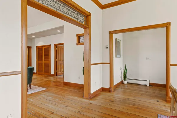 $1,100,000 | 1330 East 3rd Avenue, Durango, CO 81301