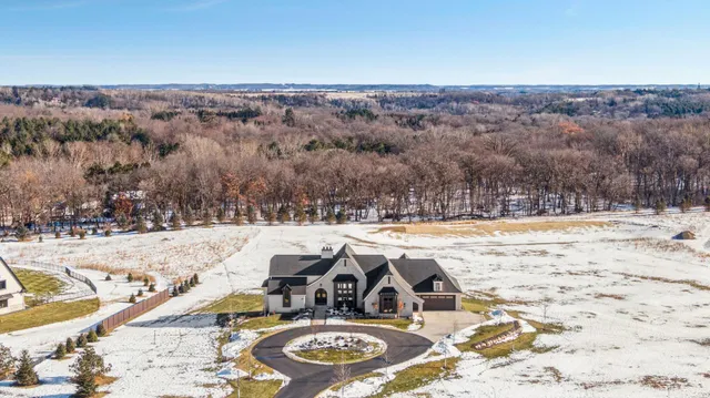 $1,950,000 | 5671 Oakridge Court North, Afton, MN 55001
