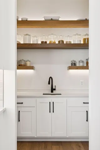 $1,950,000 | 5671 Oakridge Court North, Afton, MN 55001