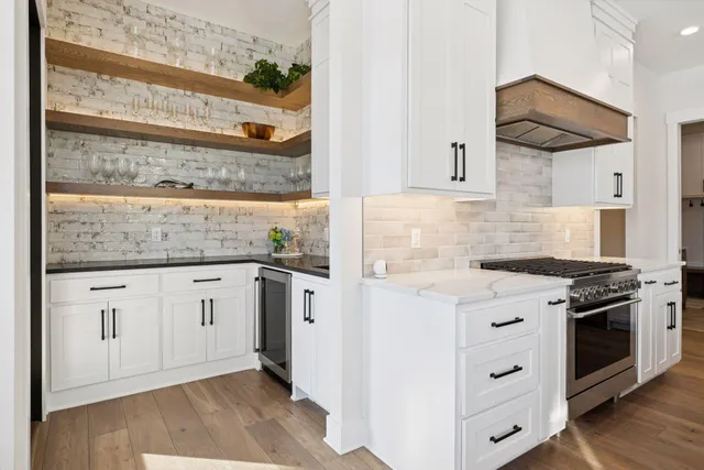 $1,950,000 | 5671 Oakridge Court North, Afton, MN 55001