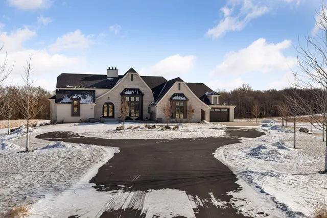 $1,950,000 | 5671 Oakridge Court North, Afton, MN 55001