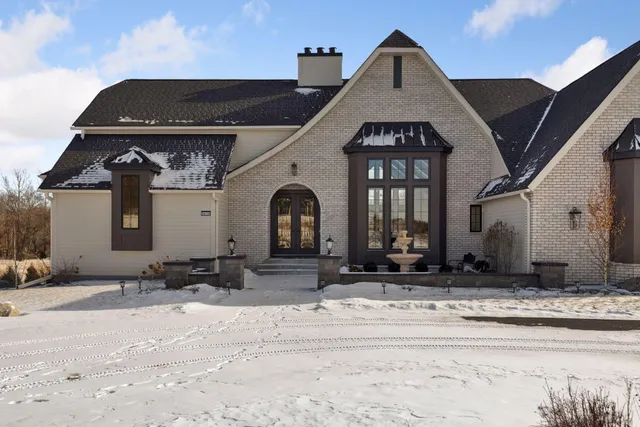 $1,950,000 | 5671 Oakridge Court North, Afton, MN 55001