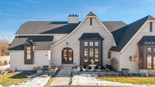 $1,950,000 | 5671 Oakridge Court North, Afton, MN 55001