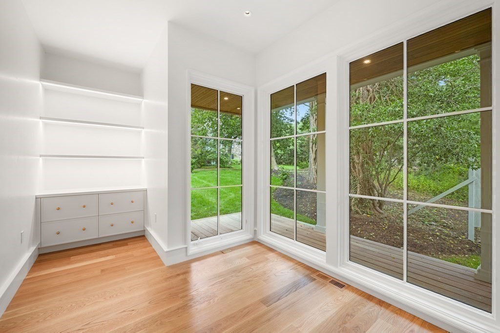 78 Arnold Road Wellesley, MA 02481 - Photo 19 of 42 a view of an empty room with a window