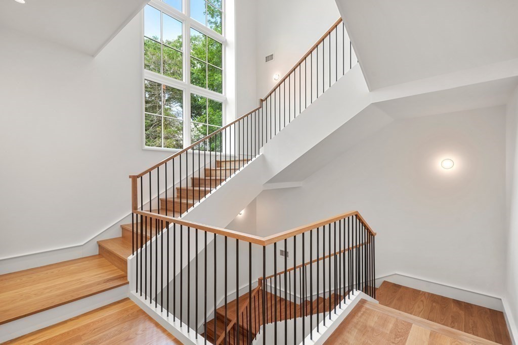 78 Arnold Road Wellesley, MA 02481 - Photo 21 of 42 a view of entryway