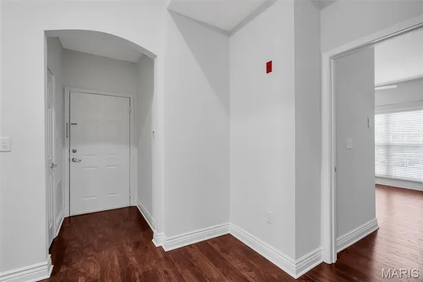 $199,900 | 37 Kassebaum Lane, Unit 300, St. Louis, MO 63129