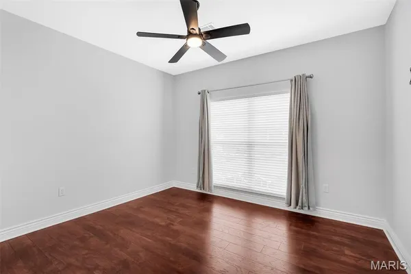 $199,900 | 37 Kassebaum Lane, Unit 300, St. Louis, MO 63129