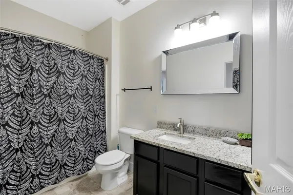 $199,900 | 37 Kassebaum Lane, Unit 300, St. Louis, MO 63129