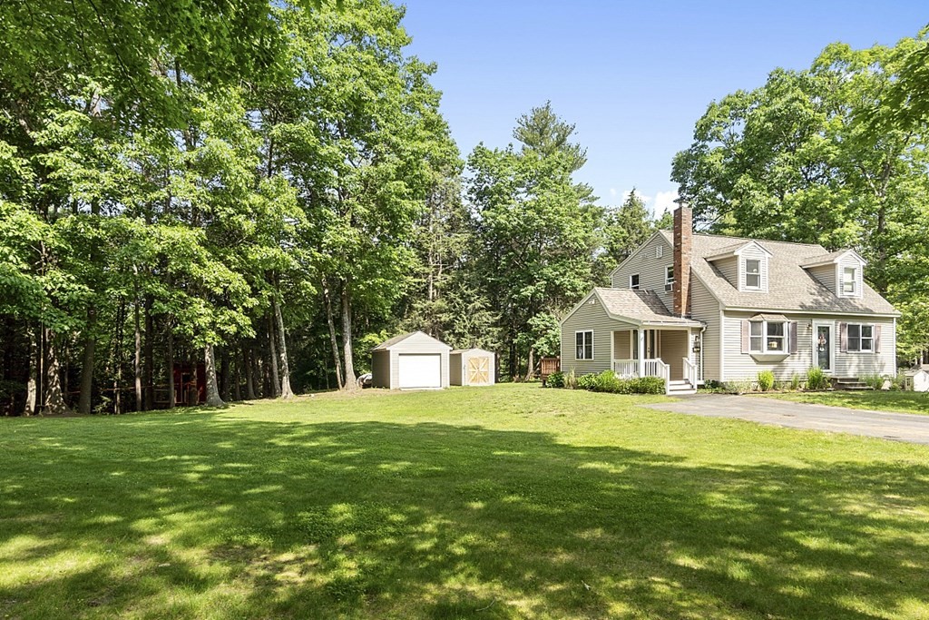 627 Townsend Harbor Road Lunenburg, MA 01462 - Photo 32 of 32