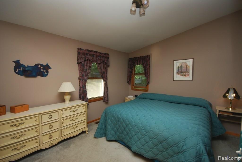3765 Curdy Road Howell, MI 48855 - Photo 17 of 38 Master Bdrm