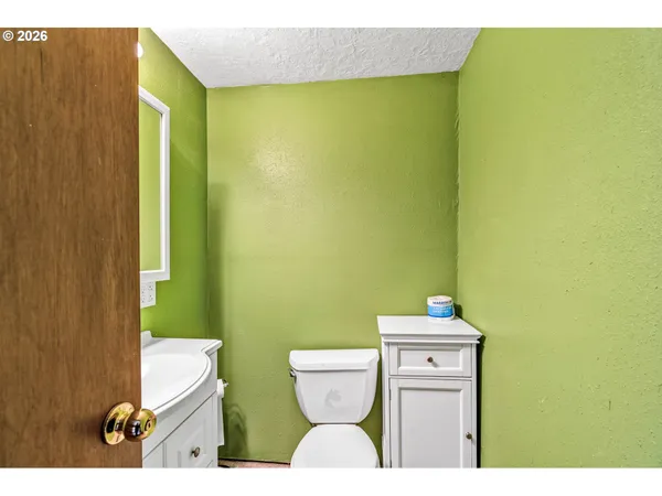 $769,000 | 31431 Fairview Road, Rainier, OR 97048