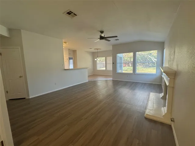 $1,950 | 1107 Bohica Way, Cedar Park, TX 78613