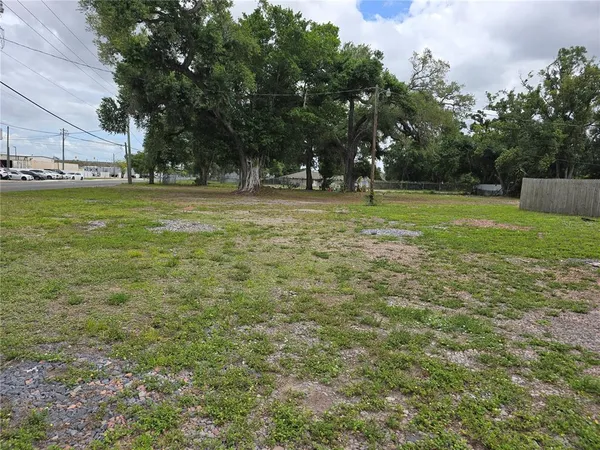 $950,000 | 904 26th Avenue East, Bradenton, FL 34208