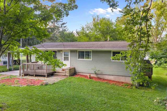 $269,000 | 604 Halbert Street, Green Lake, WI 54941