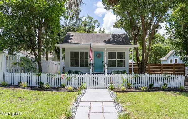 $399,000 | 1002 Wilmington Street, Beaufort, SC 29902