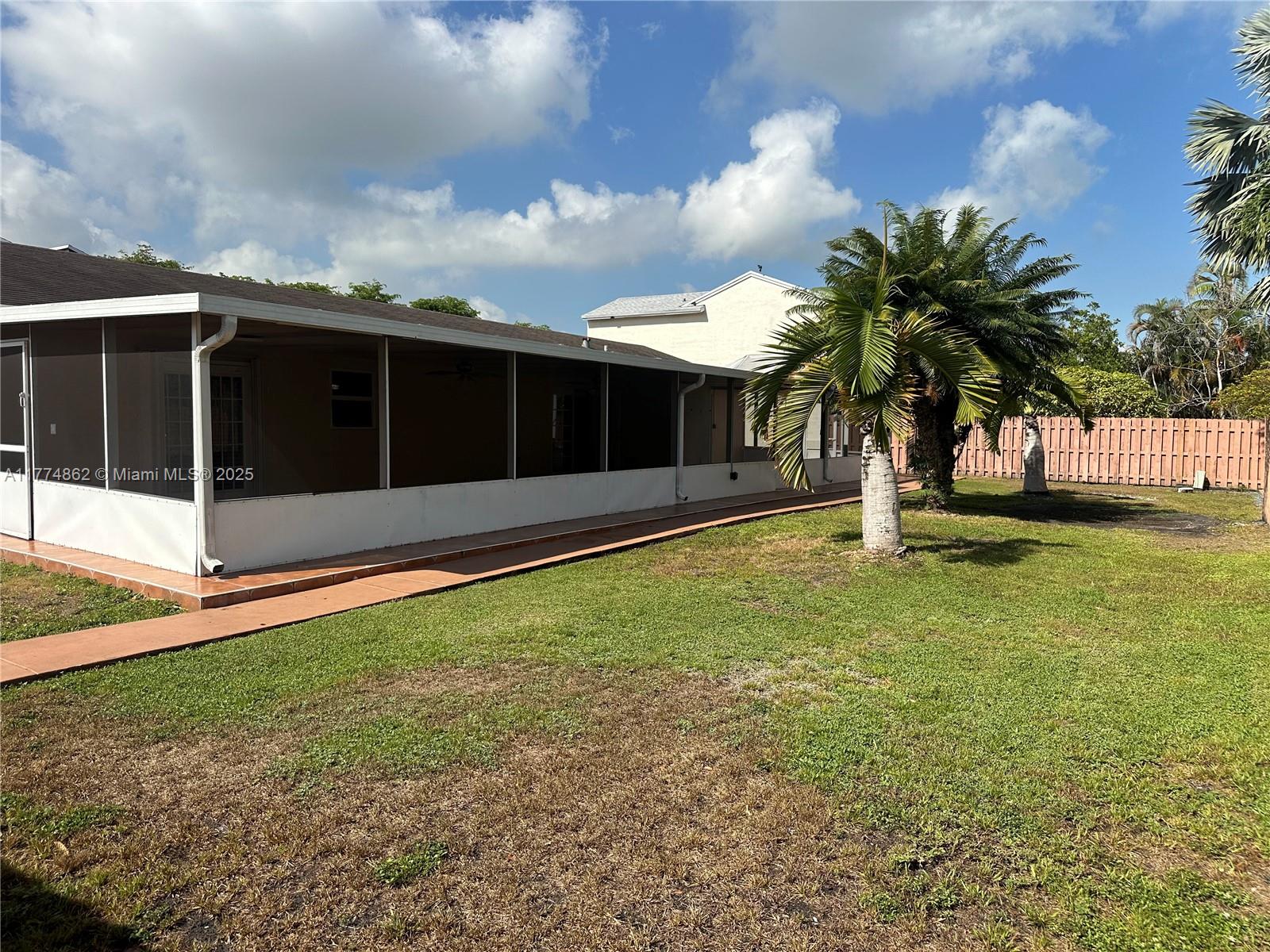 Westbrooke at Avalon Hialeah, FL 33015 - Photo 24 of 24 a view of a garden