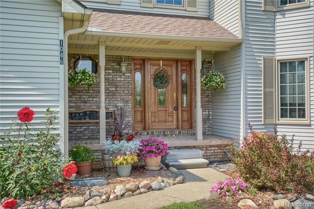 1046 South Gale Road Davison, MI 48423 - Photo 2 of 54 DSC_0205-HDR(3).jpg