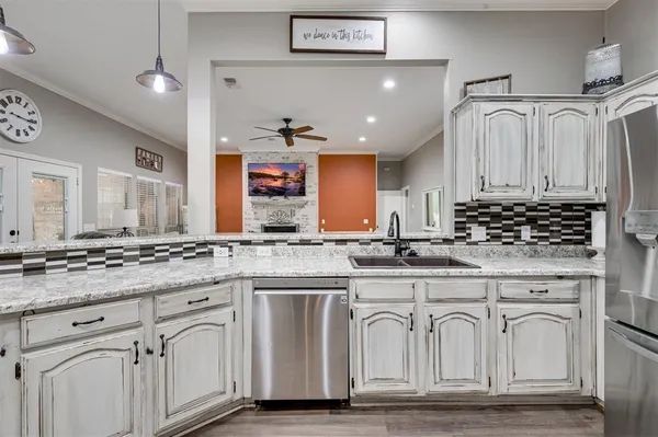 $310,000 | 4210 Sleepy Hollow, Reno, TX 75462