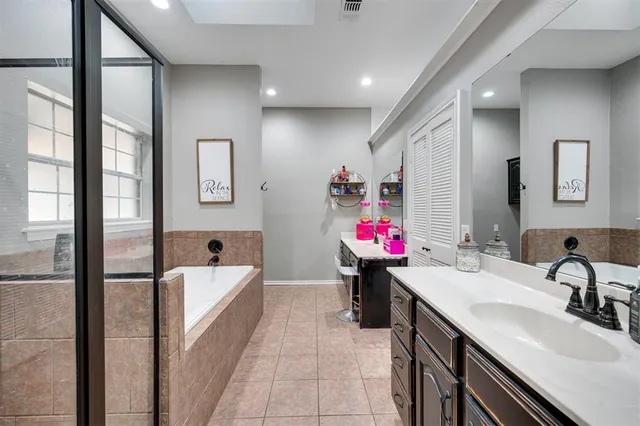 $329,900 | 4210 Sleepy Hollow, Reno, TX 75462