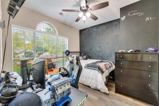 $329,900 | 4210 Sleepy Hollow, Reno, TX 75462