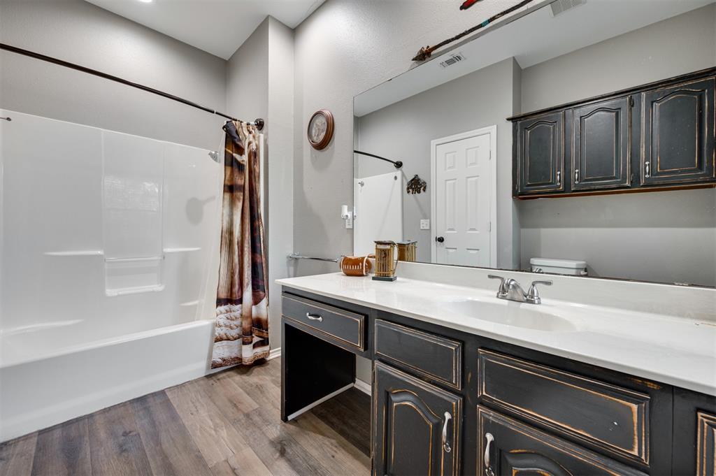 4210 Sleepy Hollow Reno, TX 75462 - Photo 20 of 29