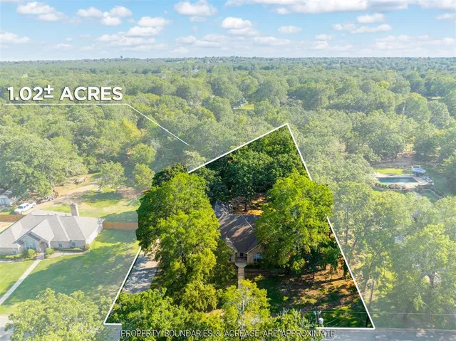 $329,900 | 4210 Sleepy Hollow, Reno, TX 75462