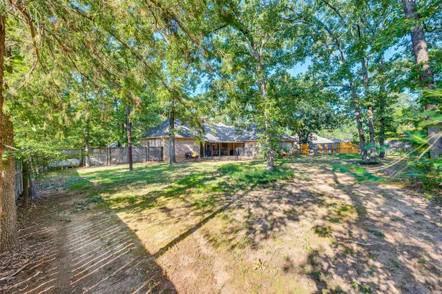 $329,900 | 4210 Sleepy Hollow, Reno, TX 75462