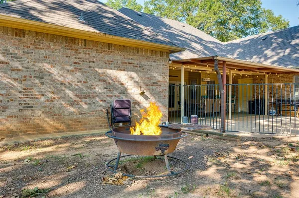 $310,000 | 4210 Sleepy Hollow, Reno, TX 75462