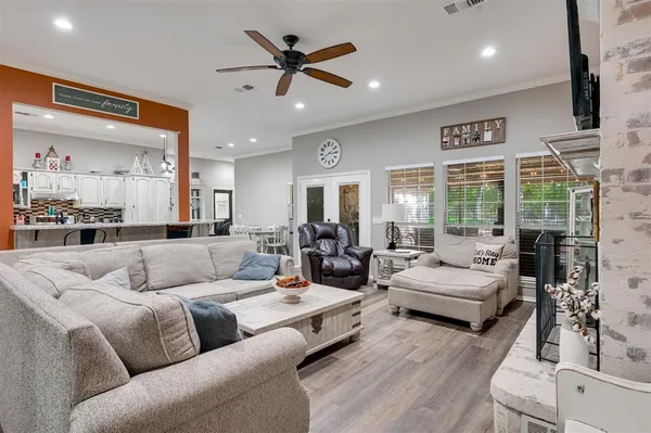 $310,000 | 4210 Sleepy Hollow, Reno, TX 75462