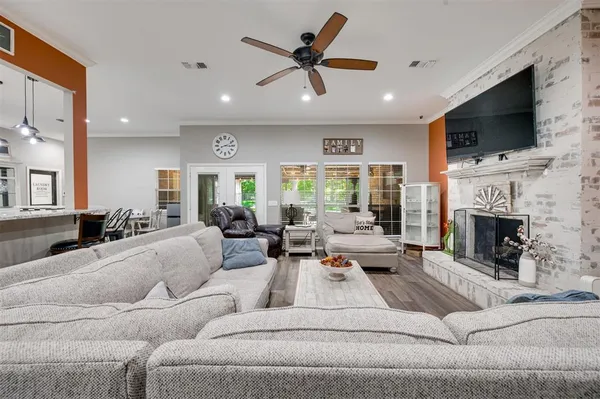 $310,000 | 4210 Sleepy Hollow, Reno, TX 75462