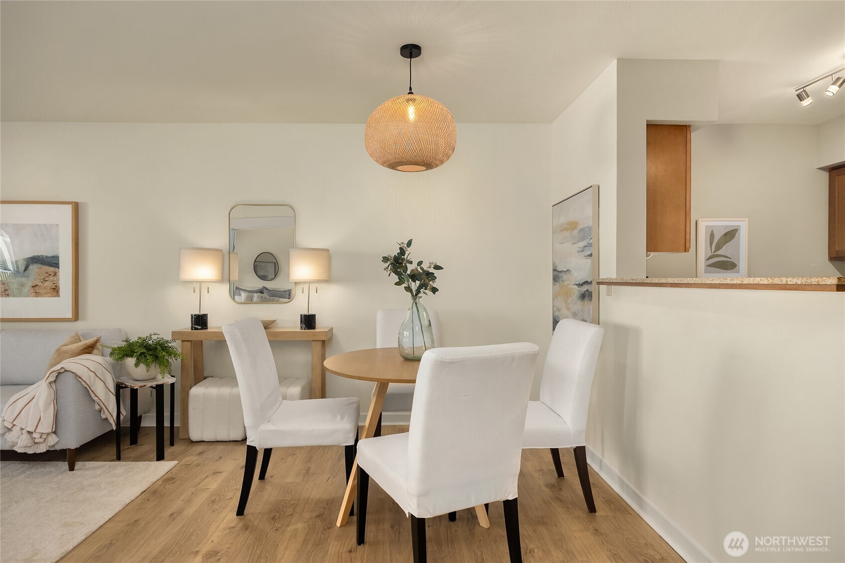 300 High School Road Northeast, Unit 403 Bainbridge Island, WA 98110 - Photo 11 of 21