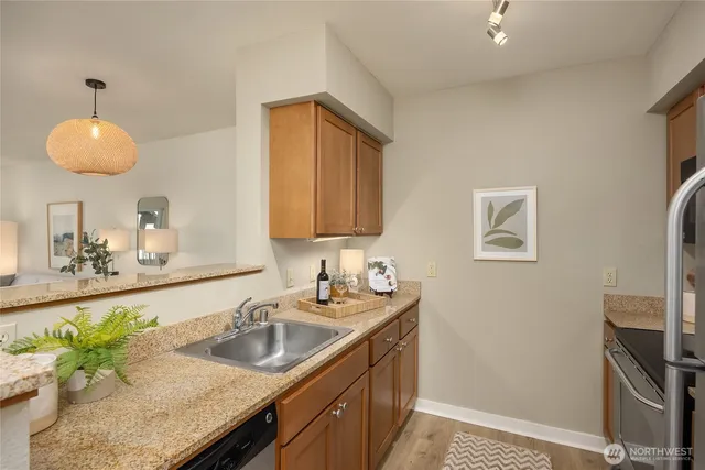 $350,000 | 300 High School Road Northeast, Unit 403, Bainbridge Island, WA 98110