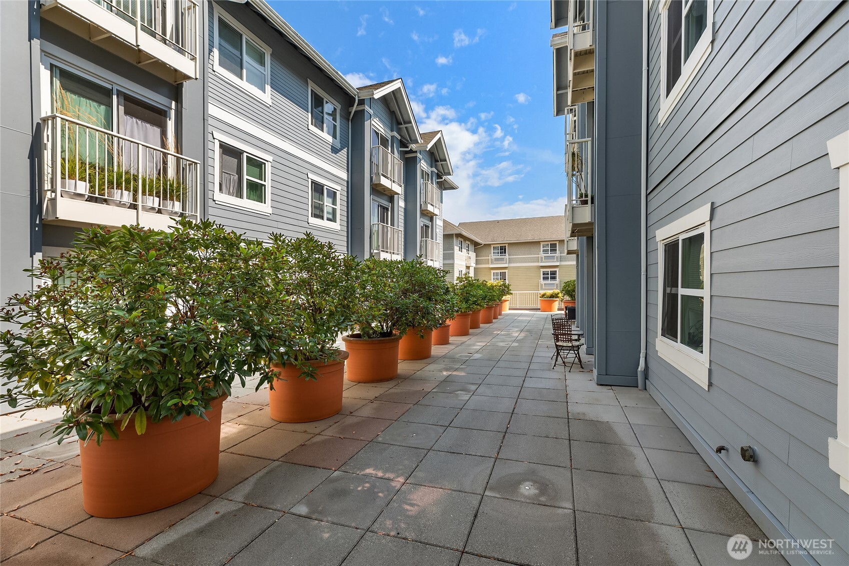 300 High School Road Northeast, Unit 403 Bainbridge Island, WA 98110 - Photo 21 of 23 a view of a entryway of the house