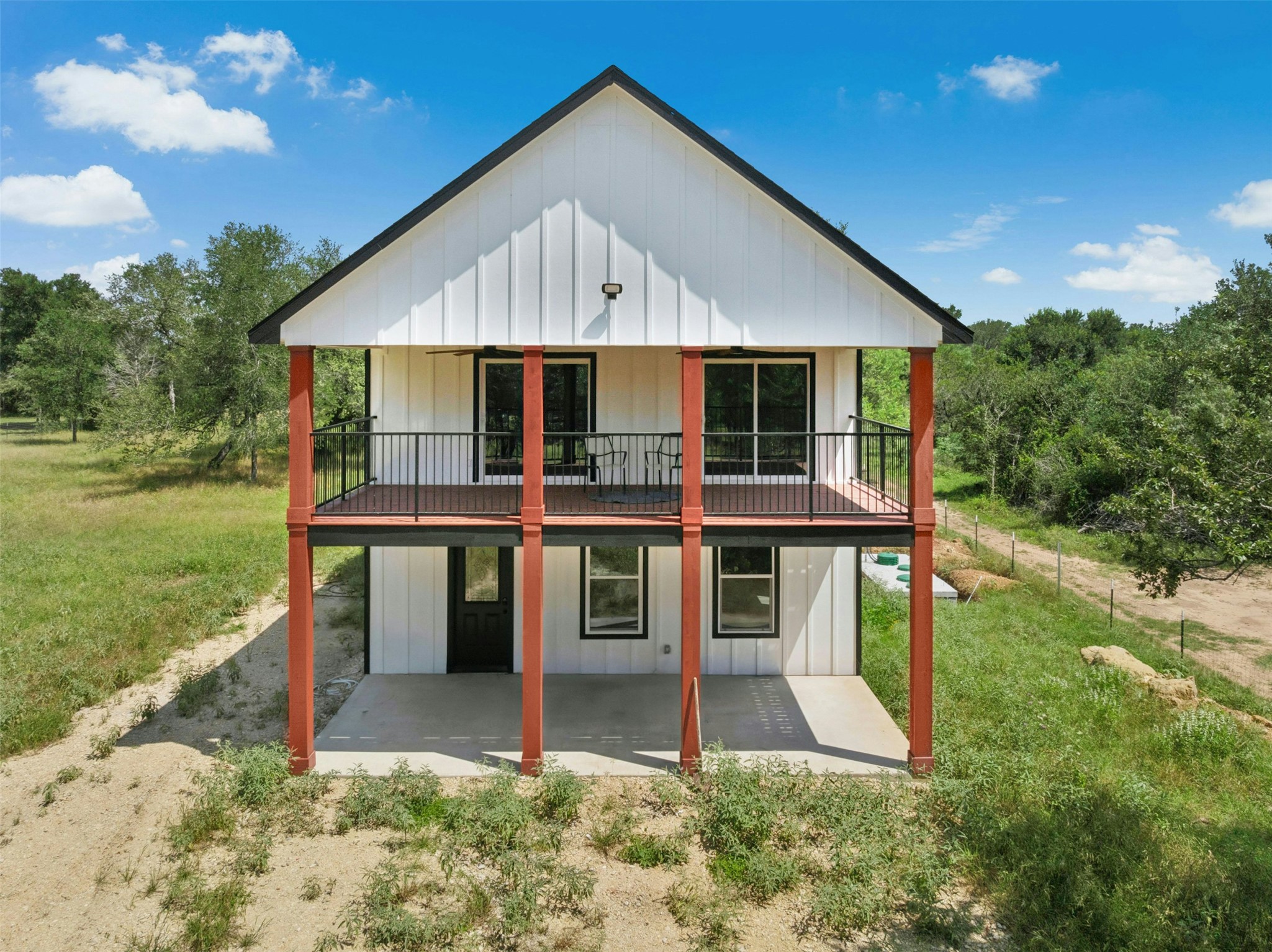 3705 Callihan Road Luling, TX 78648 - Photo 4 of 25