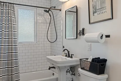 $998,888 | 3310 Enfield Road, Austin, TX 78703